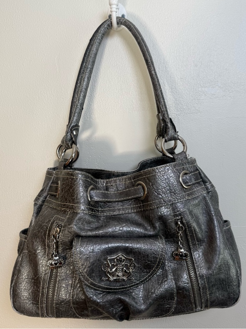 Kathy Van Zeeland Shoulder Bag Silver Crocodile Print Crown Charm Y2K Juicy 90s